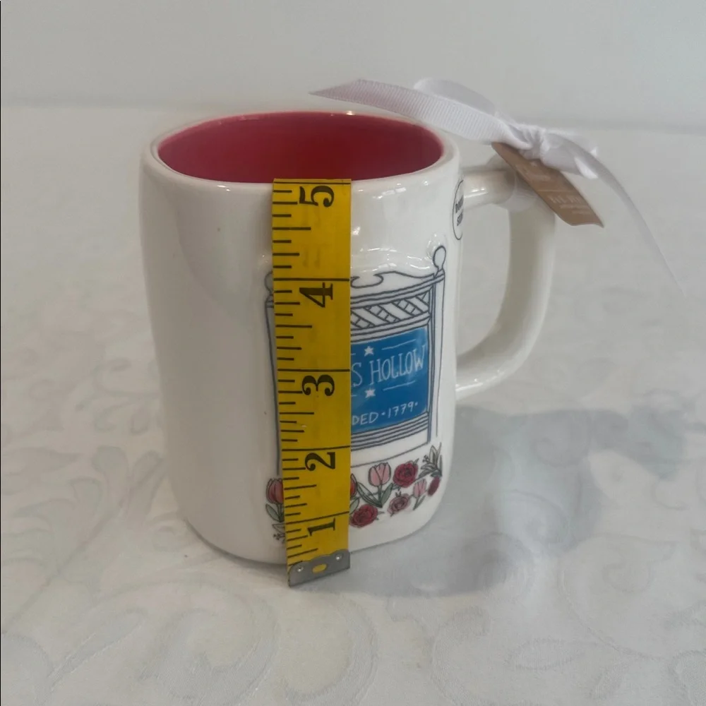 Rae Dunn ‘Gilmore Girls’ Mug - Picture 7 of 8